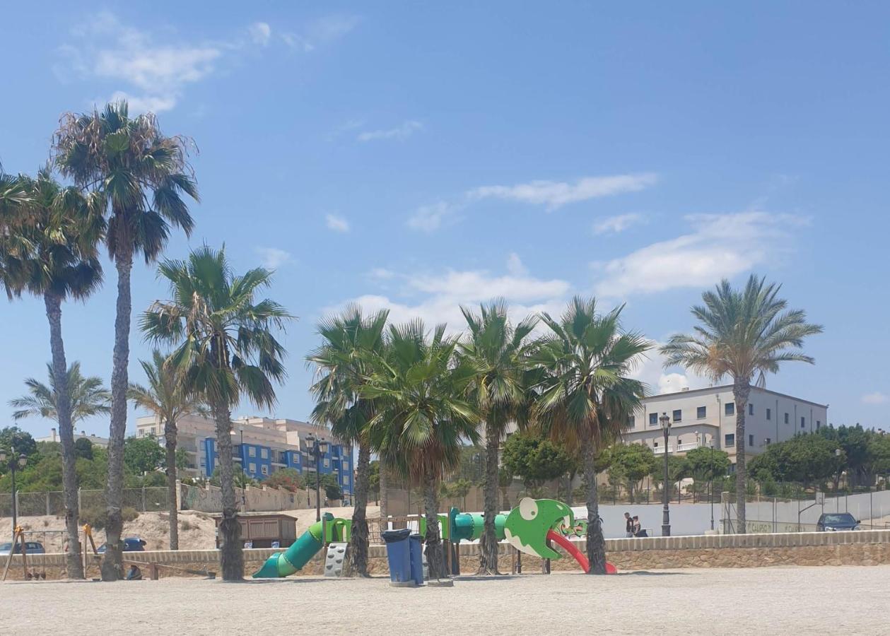 Pepillo's Beach,wifi Pool Terrace Aguadulce (Almeria)